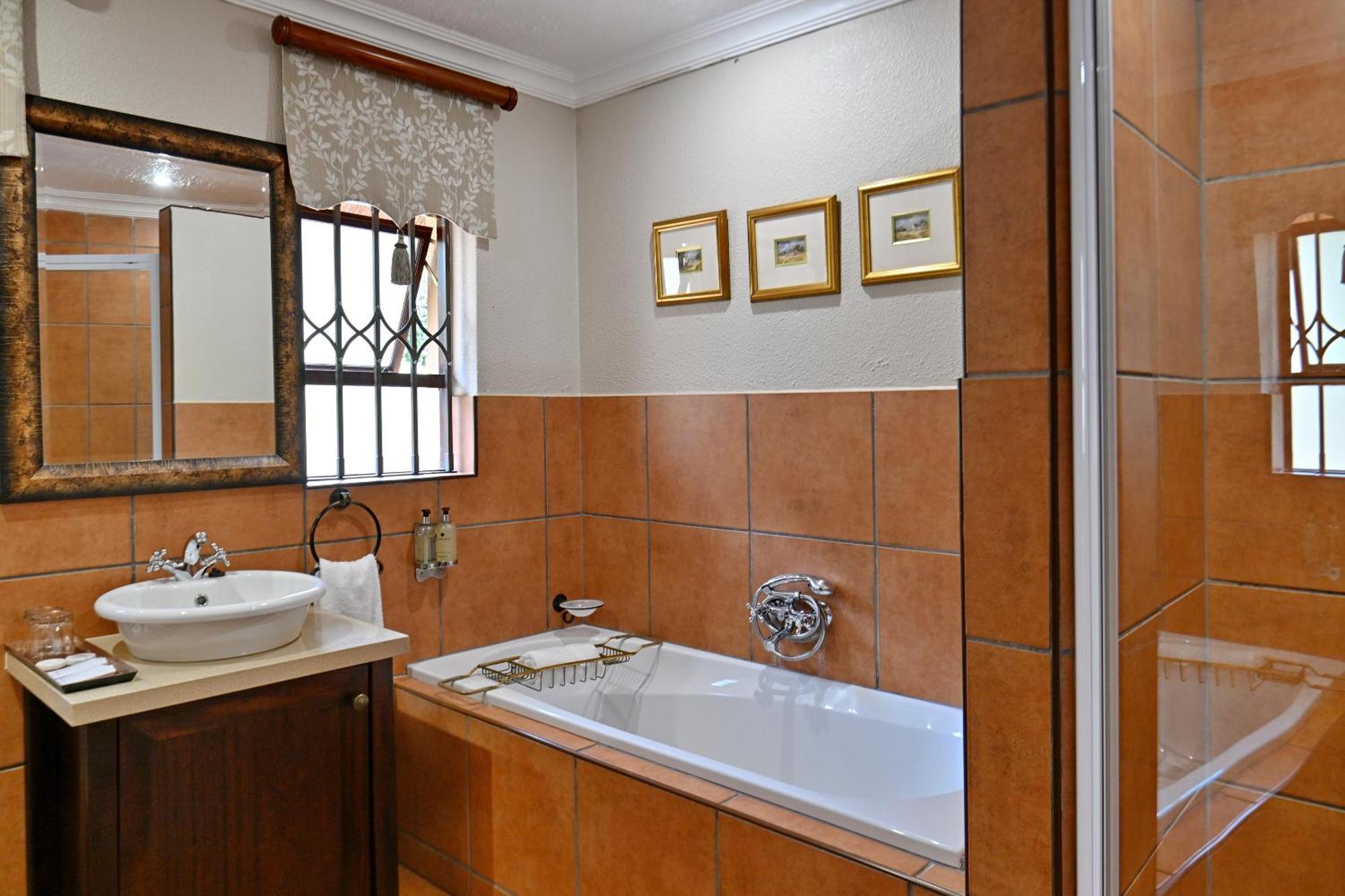Black Eagle & 4* Roodepoort