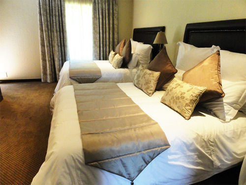 Hotel Black Eagle & Roodepoort
